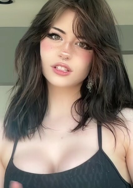 Hannahowo photo