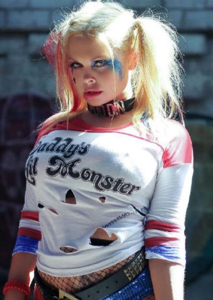 Harley Quinn (Dr. Harleen Quinzel) photo