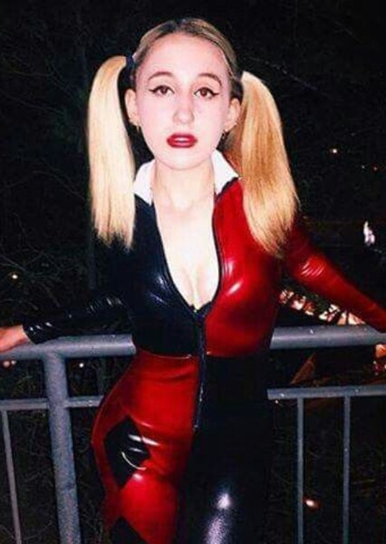Harley Quinn Smith photo