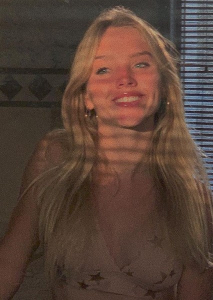 Harmony Holmquist photo