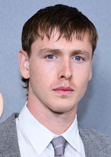 Harris Dickinson