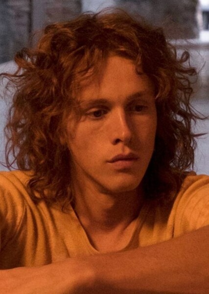 Harris Dickinson
