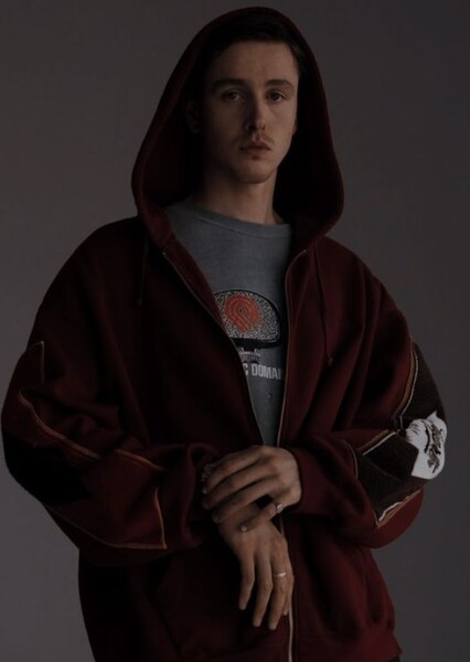 Harris Dickinson photo