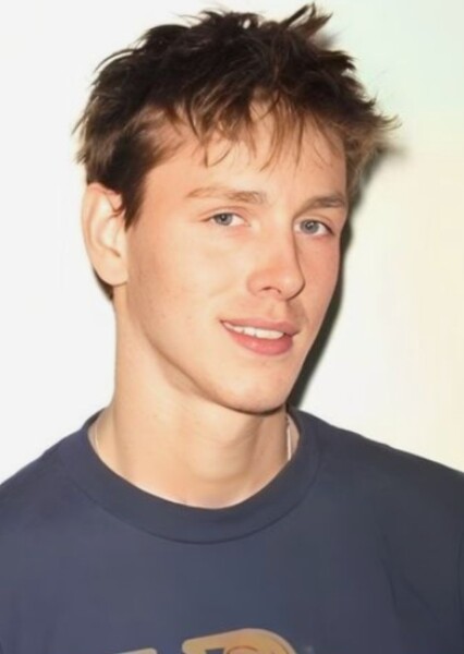 Harris Dickinson