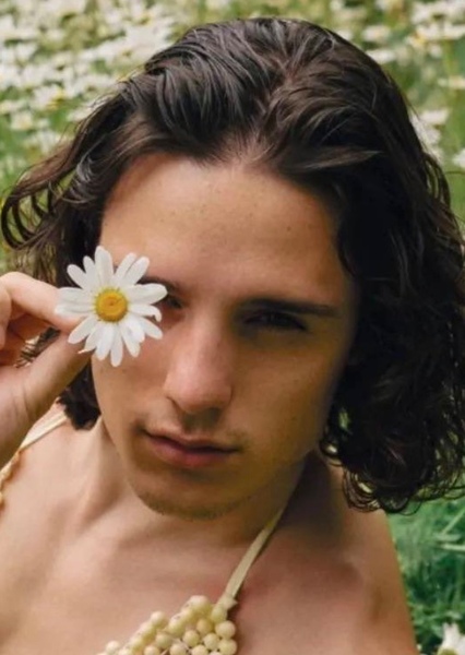 Harry Collett photo