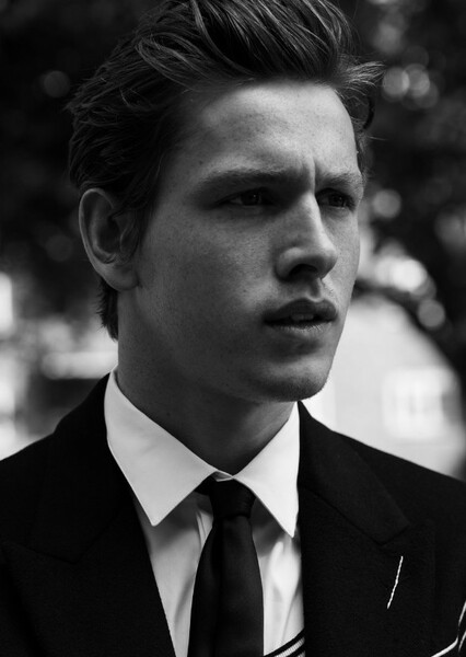 Harry Dickinson photo