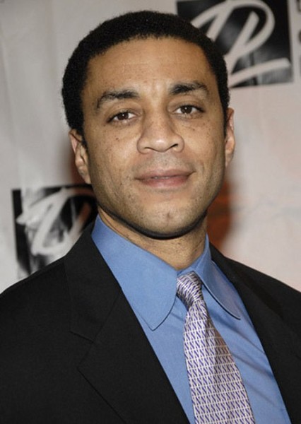 Harry Lennix