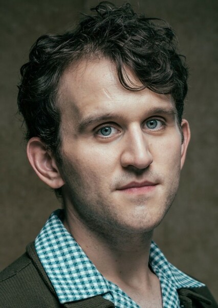 Harry Melling photo