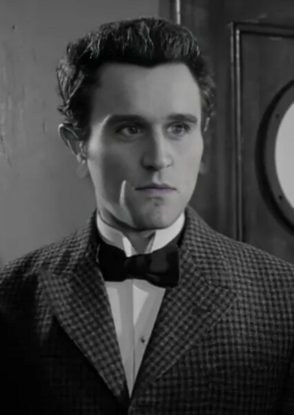 Harry Melling photo