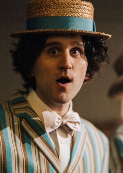 Harry Melling photo