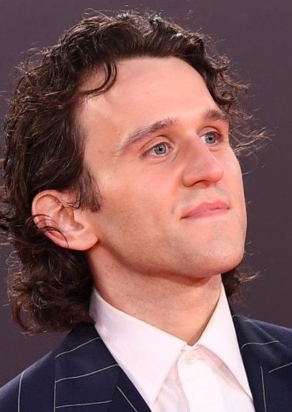 Harry Melling photo