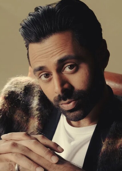 Hasan Minhaj photo