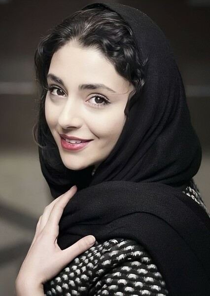 Hasti Mahdavifar photo