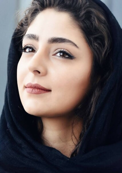 Hasti Mahdavifar photo