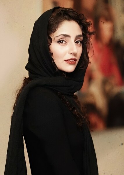 Hasti Mahdavifar photo