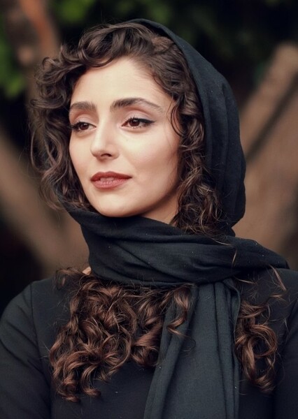 Hasti Mahdavifar photo