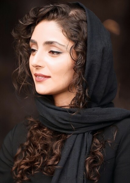 Hasti Mahdavifar photo
