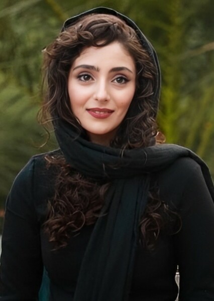 Hasti Mahdavifar photo