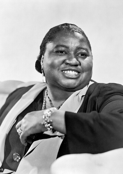 Hattie McDaniel photo