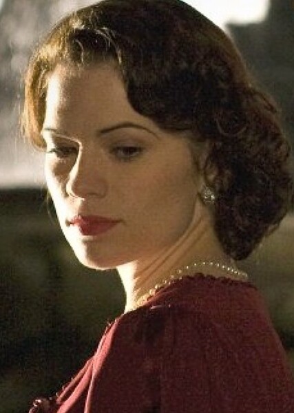 Hayley Atwell