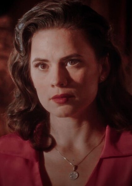 Hayley Atwell photo