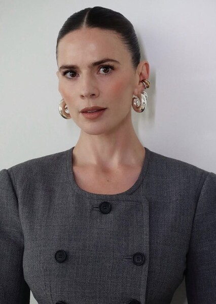 Hayley Atwell photo
