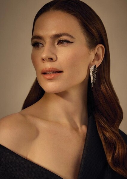 Hayley Atwell photo