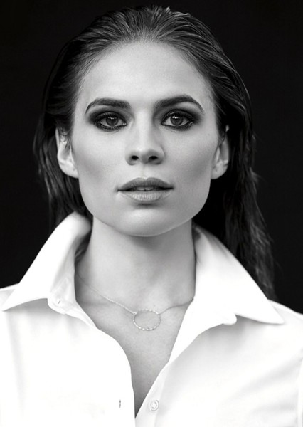 Hayley Atwell photo