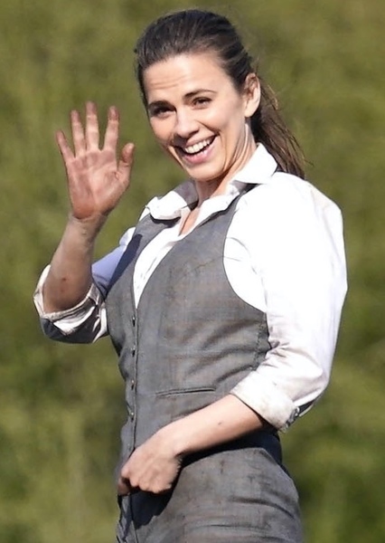 Hayley Atwell photo
