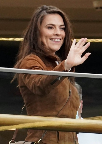 Hayley Atwell photo
