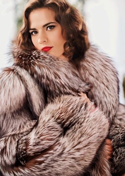 Hayley Atwell photo