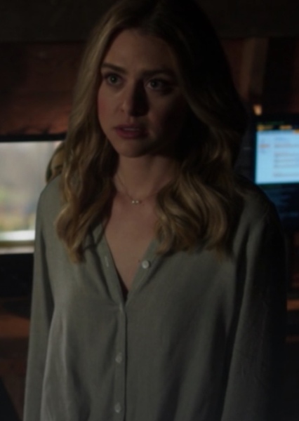 Hayley Erin photo