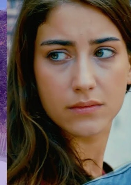 Hazal Kaya