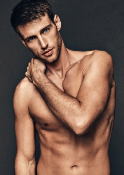 Heath hutchins photo