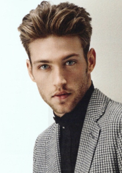 Heath hutchins photo