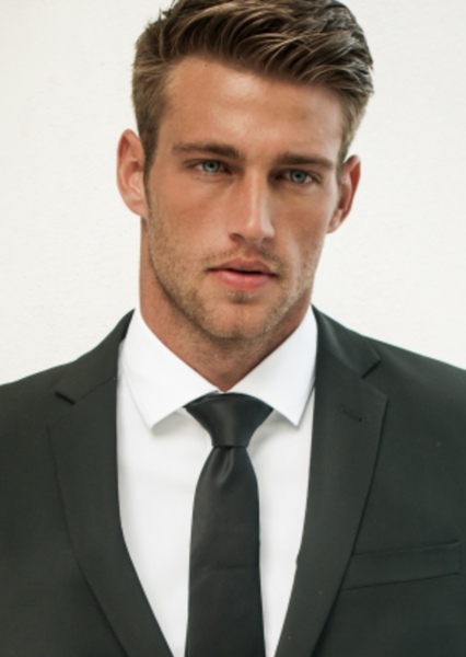 Heath hutchins photo