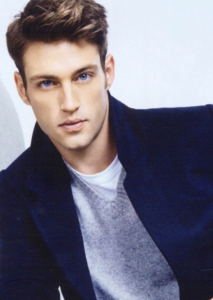 Heath hutchins photo