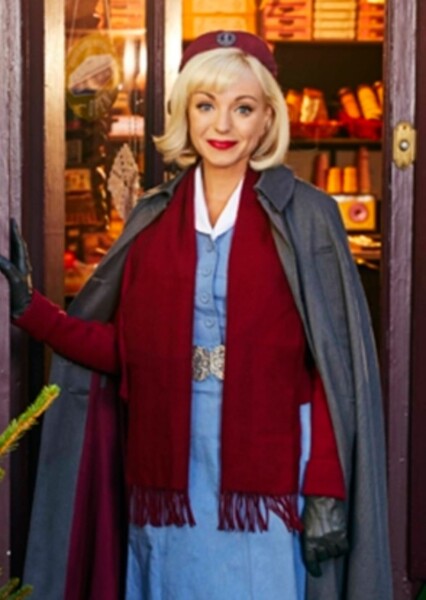 Helen George photo