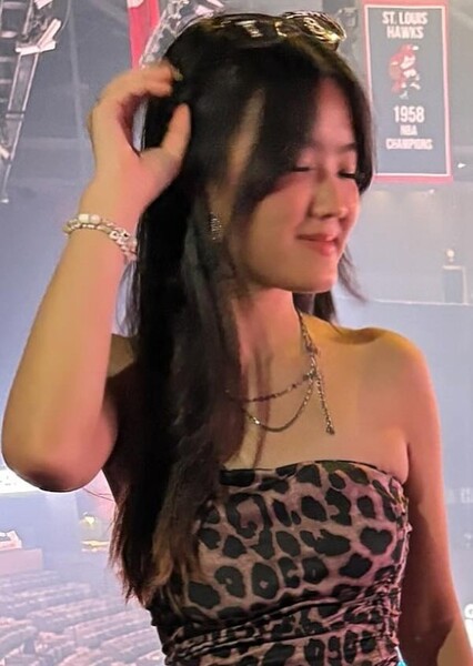 Helena Hu photo