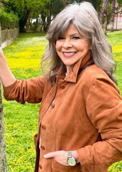 Helena Isabel photo