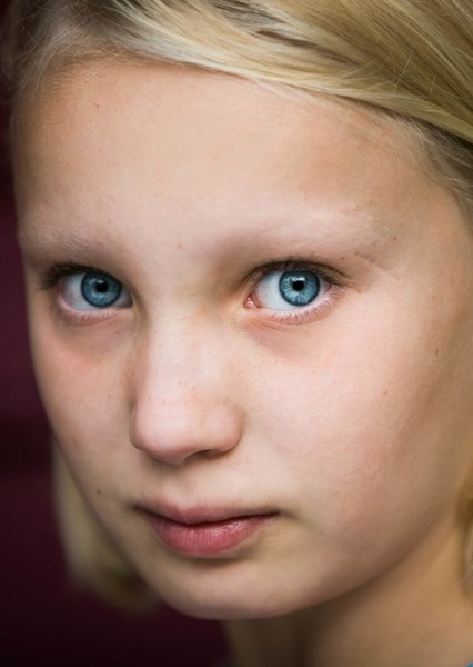 Helena Zengel photo