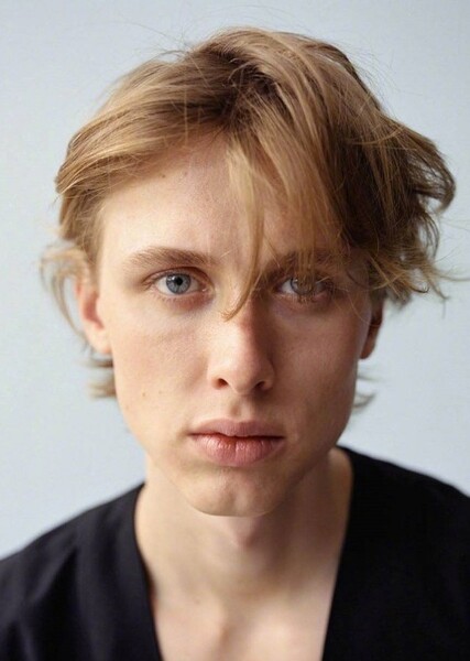 Henrik Holm photo