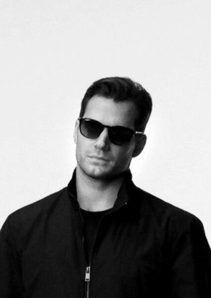 Henry Cavill photo