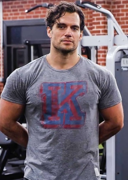 Henry Cavill photo