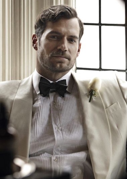 Henry Cavill photo