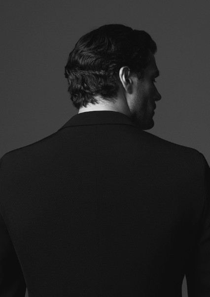 Henry Cavill photo