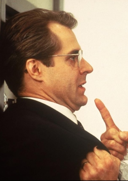Henry Czerny photo