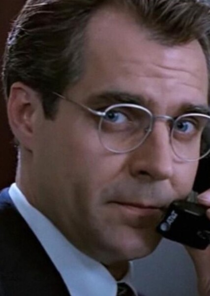 Henry Czerny photo