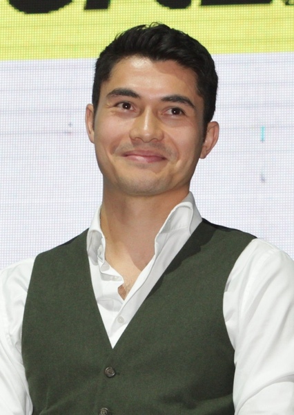 Henry Golding photo