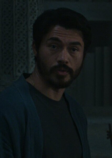 Henry Golding photo